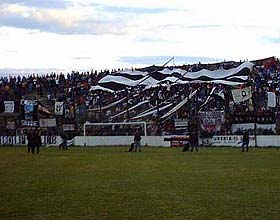 Hinchada de Chaco For Ever.