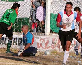 Alianza mantuvo la categora.