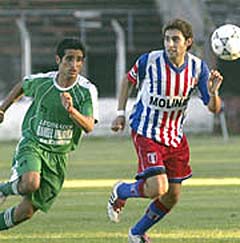 Unin Santiago vs. San Fernando de Tucumn.